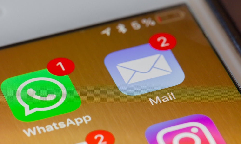 iPhone Email Management Tips