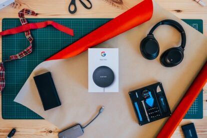 Unwrapping Joy: Top 10 Tech Gifts for Your Favorite tech Nerd in 2023