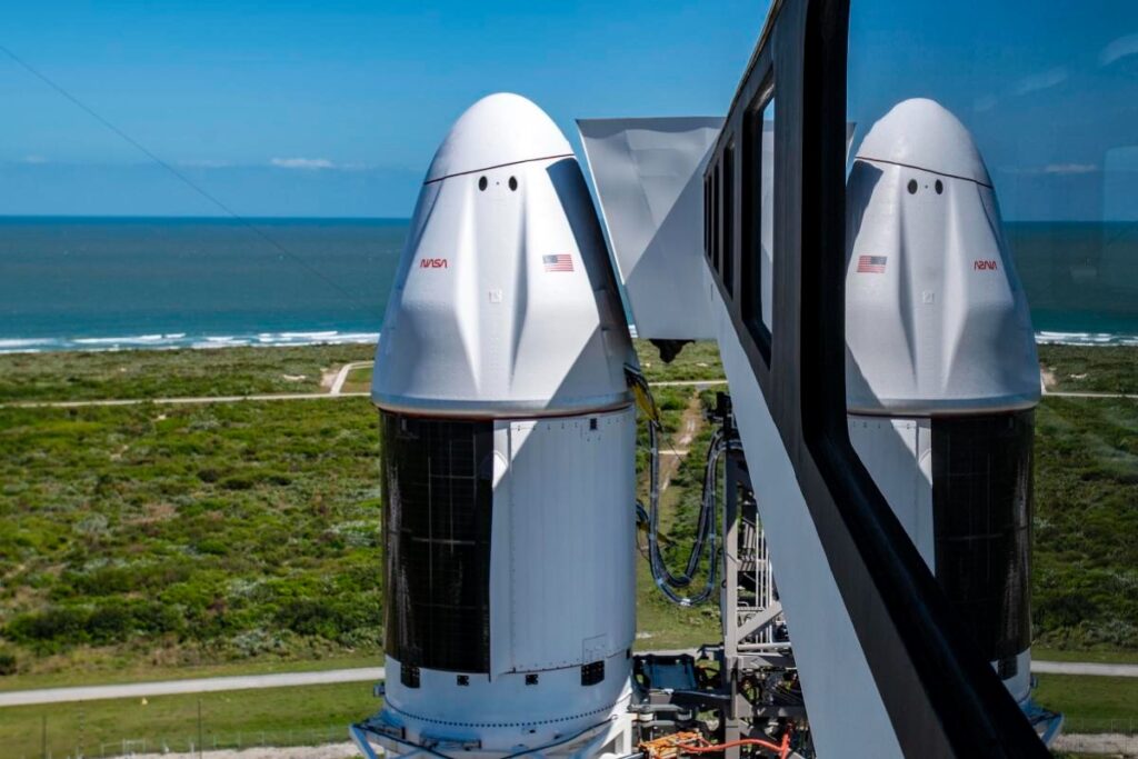 SpaceX Advances Space Travel Safety with Revolutionary Emergency Escape System