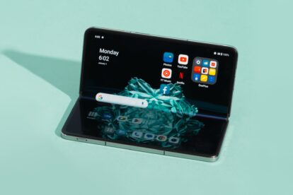 Foldable phones