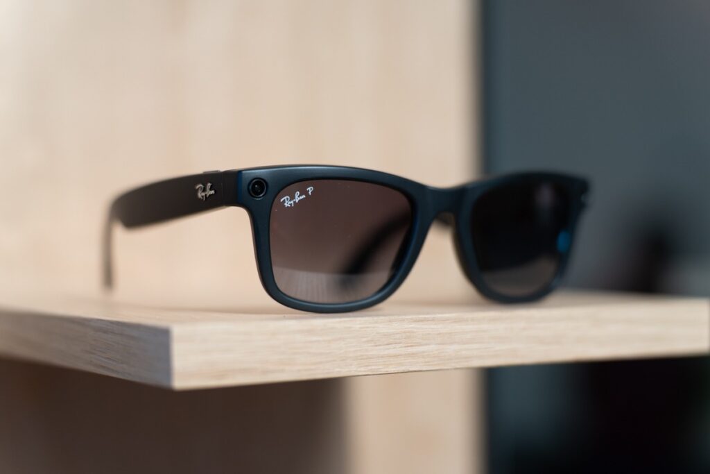 Meta's AI-Powered Ray-Bans Raise Privacy Concerns: What Happens to Your Photos?