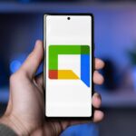 The latest update to Google Chat integrates audio huddles, powered by Google Meet