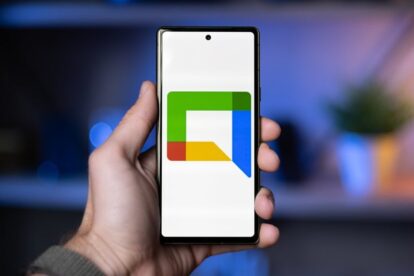 The latest update to Google Chat integrates audio huddles, powered by Google Meet