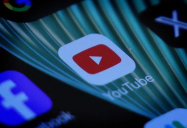 YouTube copies Netflix's old 'Play Something' button in new test